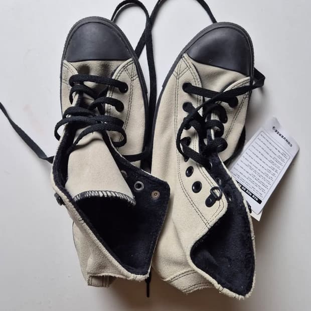 나이젤카본 맛 스웨이드 컨버스 260