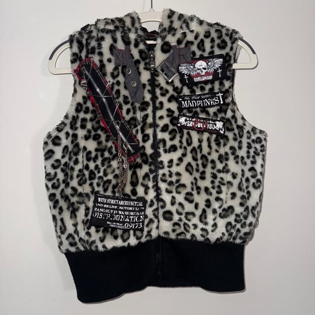 매드펑크 네코 레오파드 후드 베스트