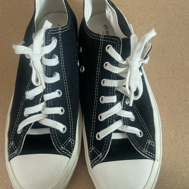 문스타 스니커즈 240