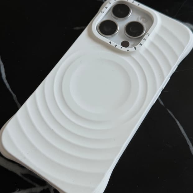 casetify 케이스 화이트 16프로