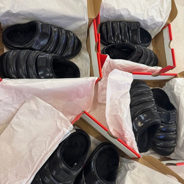 미착용/새상품) 나이키 버로우 패딩슈즈 패딩슬리퍼 230/240/250