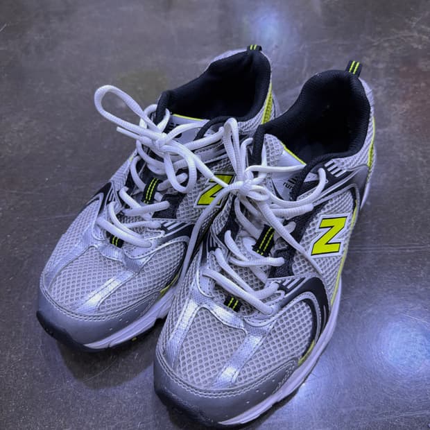 뉴발란스 530 실버옐로우 스니커즈 245
