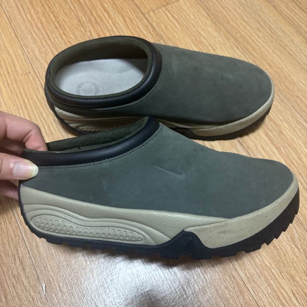 나이키 ACG 루퍼스 뮬 올리브