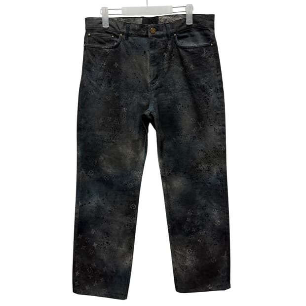 루이비통 레귤러 핏 스프레이 모노그램 청바지 ( 34 )