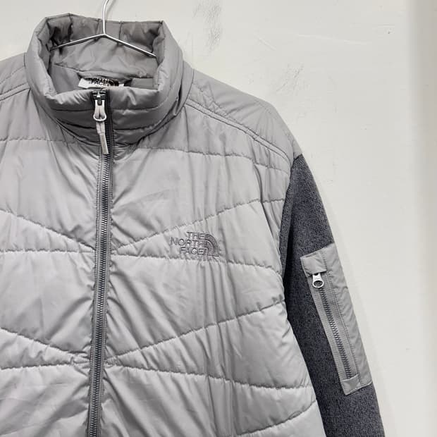 노스페이스 화이트라벨 니트슬리브 퀼팅 경량패딩