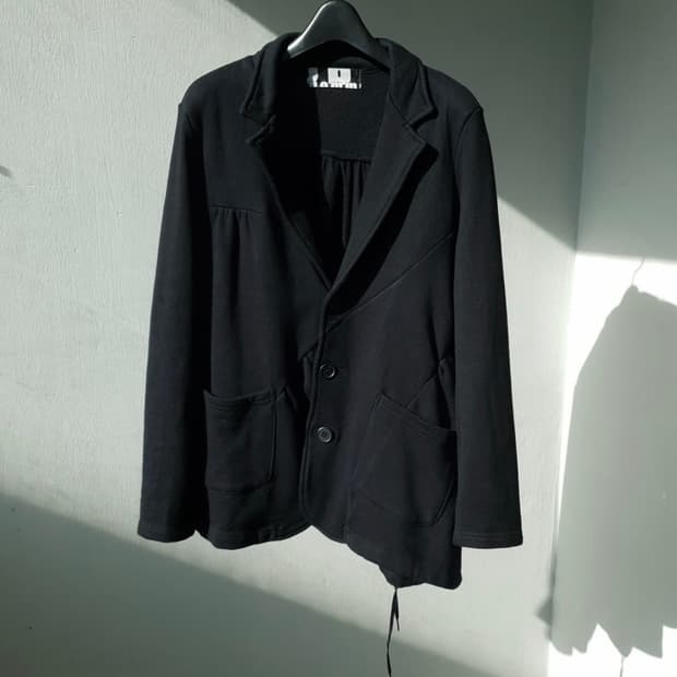 고무 드레이프 블레이저