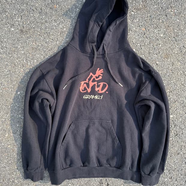 그라미치 X END 후드티