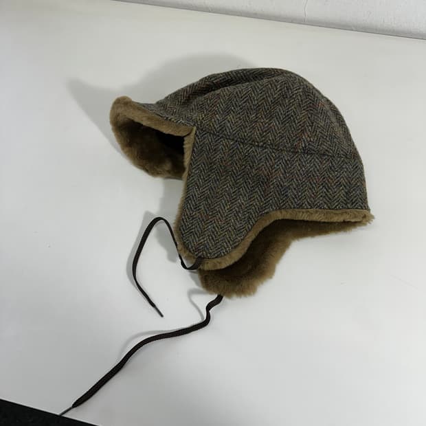 59CM 헤리스트위드 헤링본 군밤모자 트루퍼햇