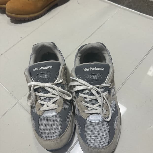 뉴발란스 992 판매합니다