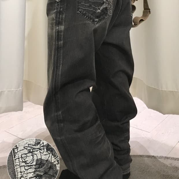 그린클럽 오버핏 자수 팬츠