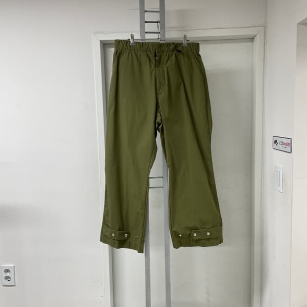 몽클레어 크레이그그린 카키 팬츠 M