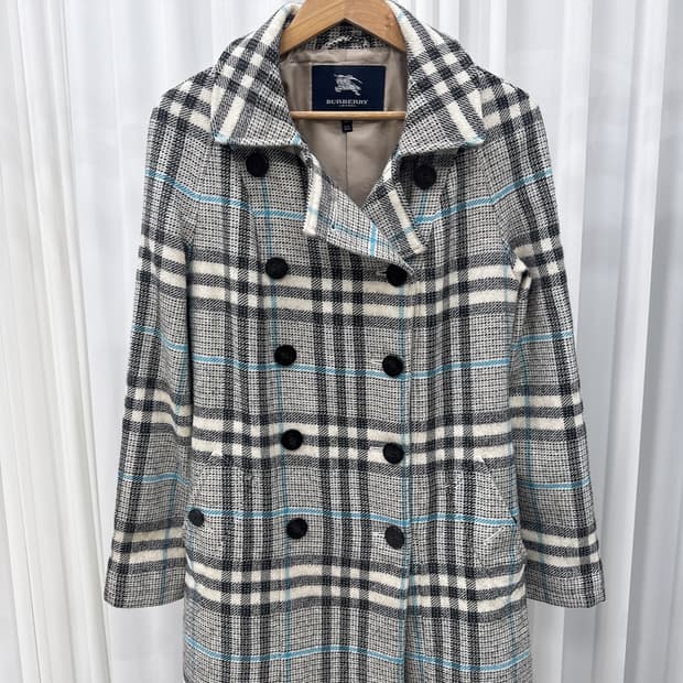 버버리 노바체크 더블 코트