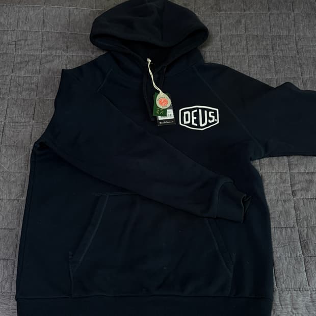 데우스 엑스 마키나 후드 네이비 도쿄 L 택 O