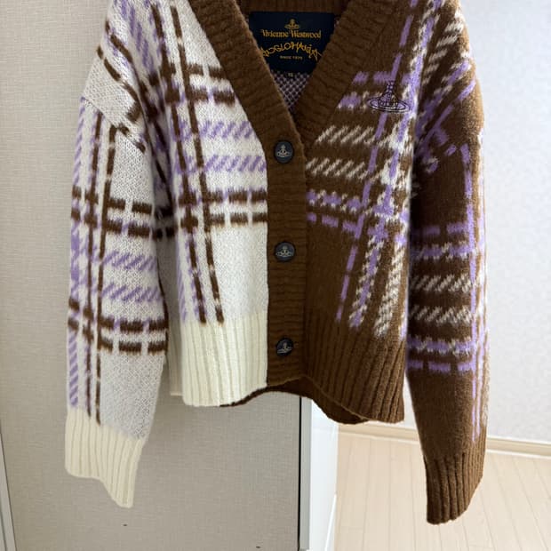 비비안웨스트우드 앵글로매니아 멀티체크 가디건