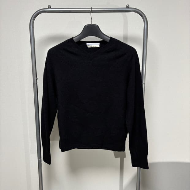 L) 크리스타세야 울 캐시미어 브이넥 니트