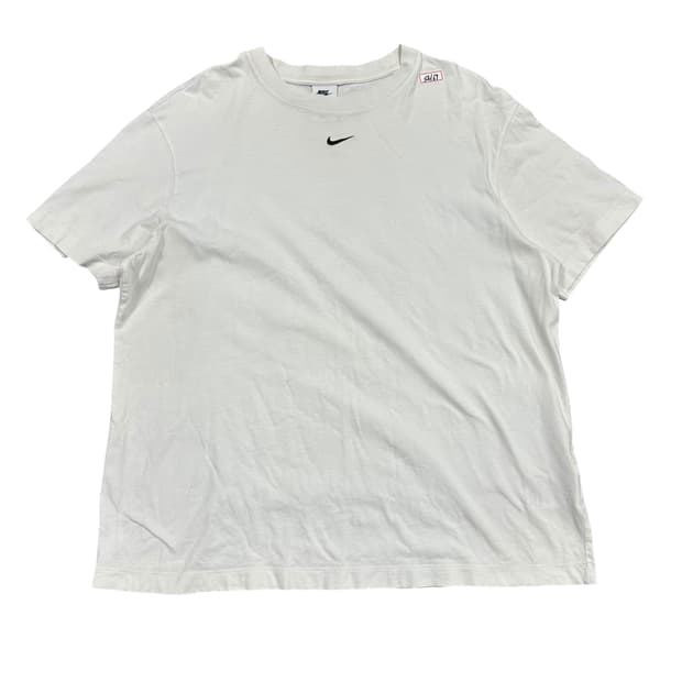 ✨ (바배) 나이키 센터 스우시 화이트 반팔티 