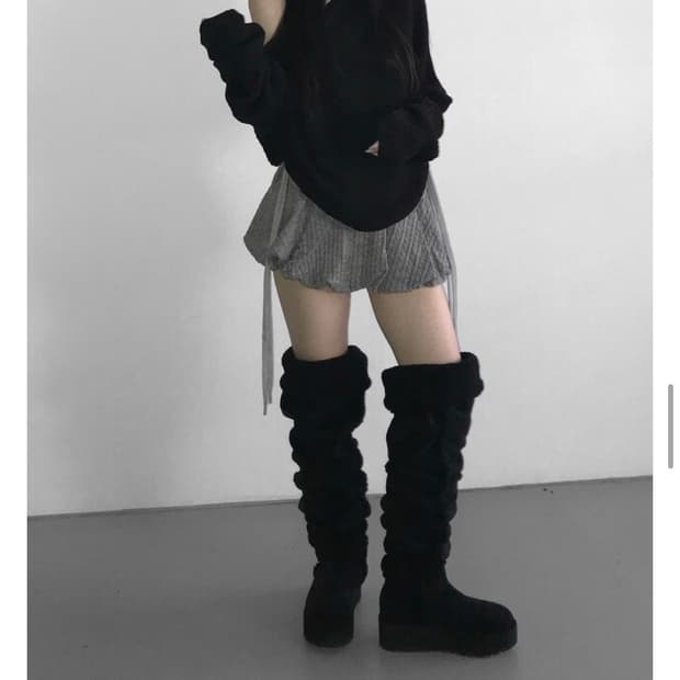 게이트리스 디에어타운 롱어그 부츠 블랙 m 구해요