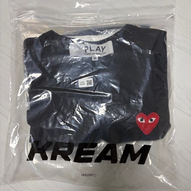 꼼데가르송 반팔 M