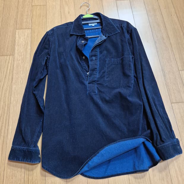 마가렛 호웰 딥인디고 풀오버 셔츠