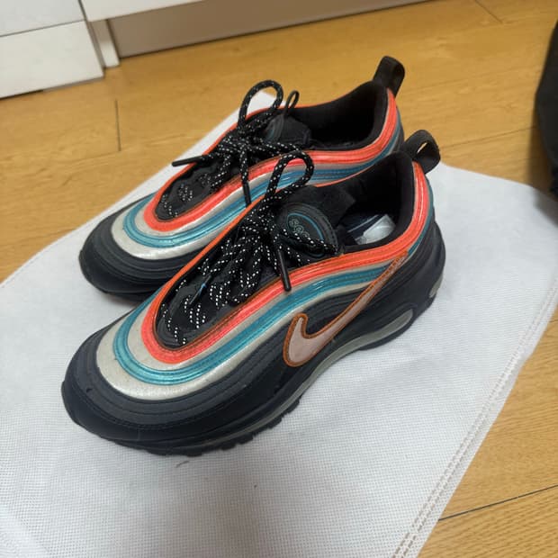 나이키 에어맥스 서울(235)