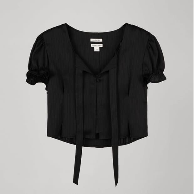 오버듀플레어 자카드 크롭 블라우스 블랙