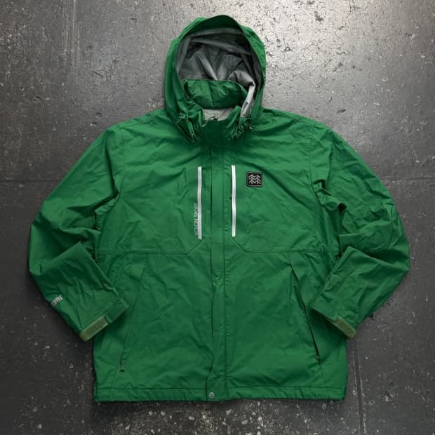 100 코오롱스포츠 바람막이