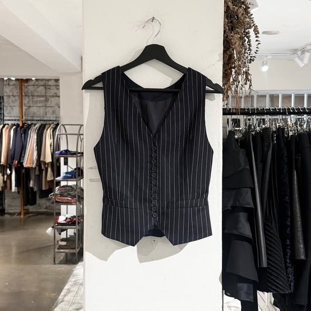 모스키노 칩앤시크 네이비 스트라이프 라나버진울 베스트