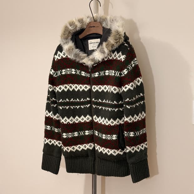 모리걸 카키 노르딕 후드 퍼 집업