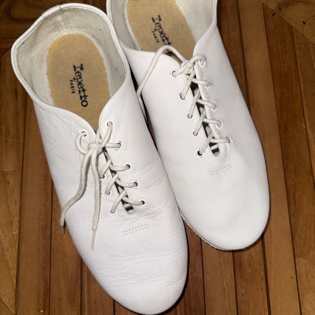 레페도 재즈 42 사이즈 판매합니다.