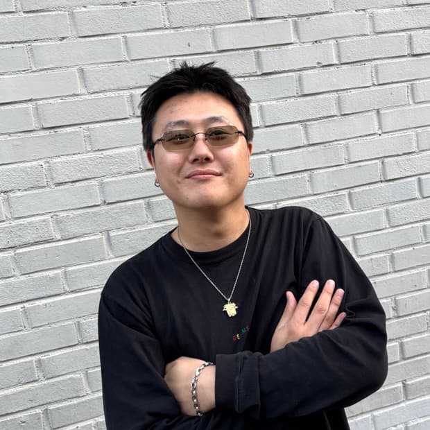 엠포리오 아르마니 림리스 선글라스