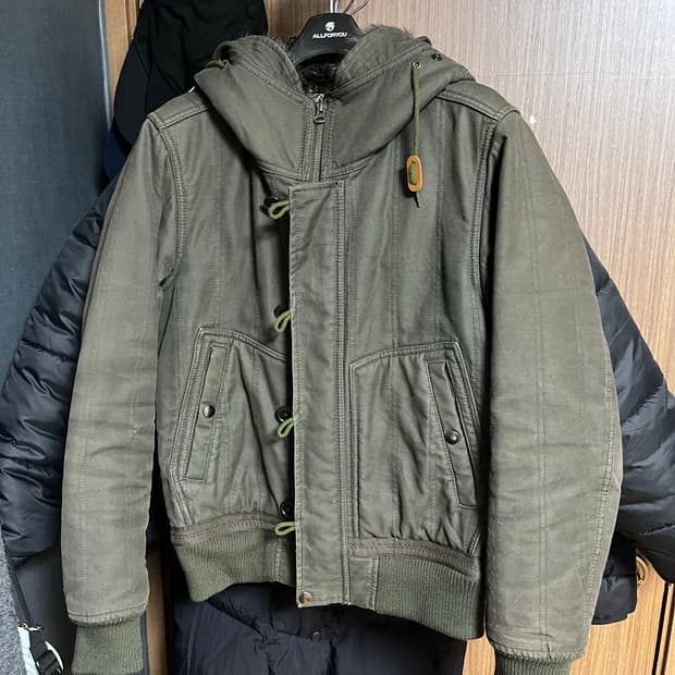 빔즈 퍼 아우터 자켓