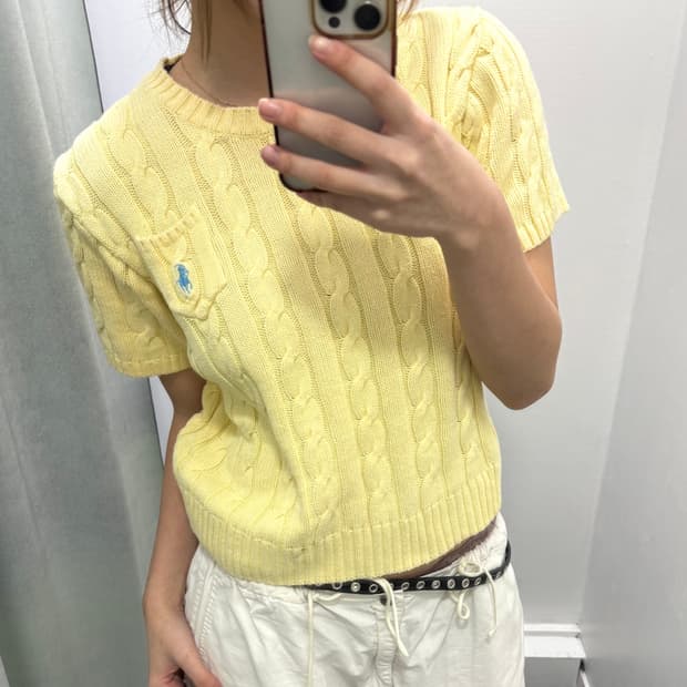 폴로 옐로우 꽈베기 반팔 니트