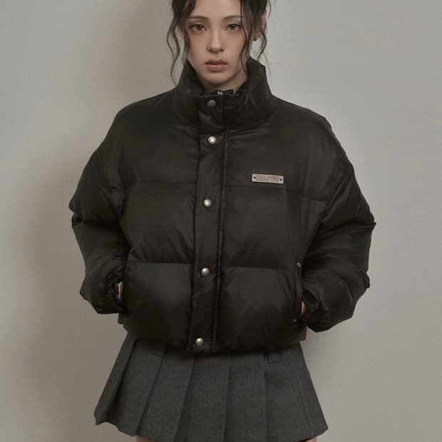 카키포인트 스터드 패딩