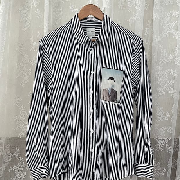 100) 이지오 옴므 EZIO 스트라이프 셔츠 네이비