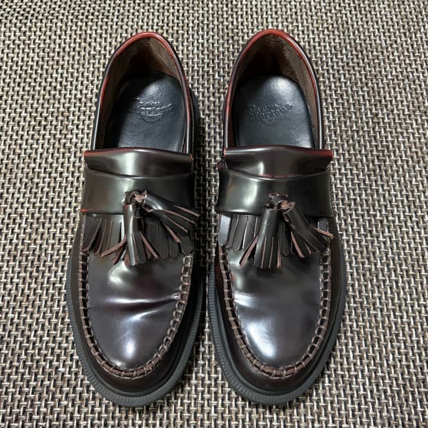 닥터마틴 아드리안 태슬 로퍼