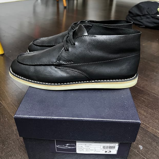 prada 처카 데저트부츠