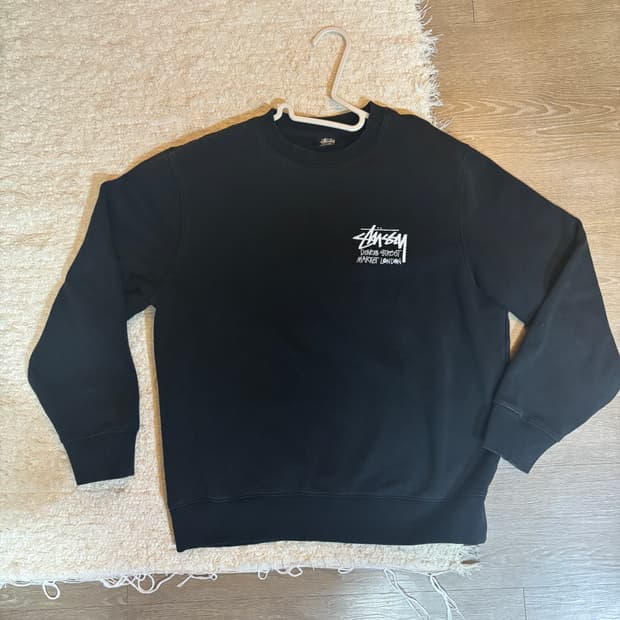 스투시 맨투맨 런던 m