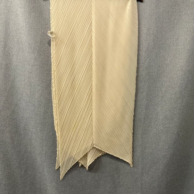 PLEATS PLEASE ISSEY MIYAKE 플리츠 플리즈 스카프