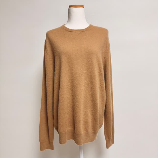 [캐시미어 100%] 유니클로 카멜 브라운 라운드 니트 XL