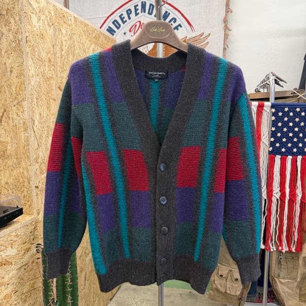 입생로랑 알파키 가디건