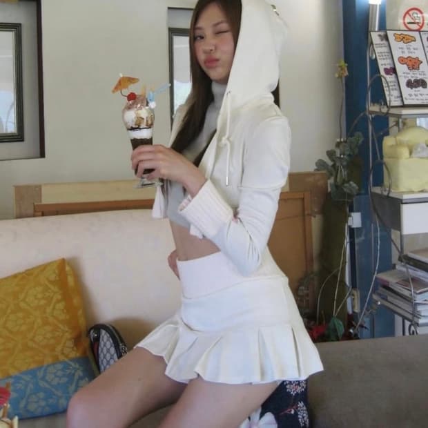 포어링 트레이닝 셋업 스커트 화이트 미니스커트 치마 스커트팬츠 치마바지