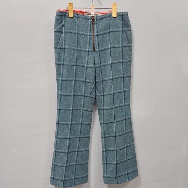 럭키슈에뜨 체크 패턴 부츠컷 여성36