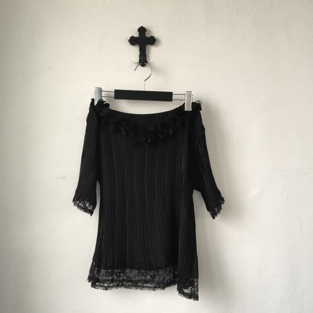 Pleats top
