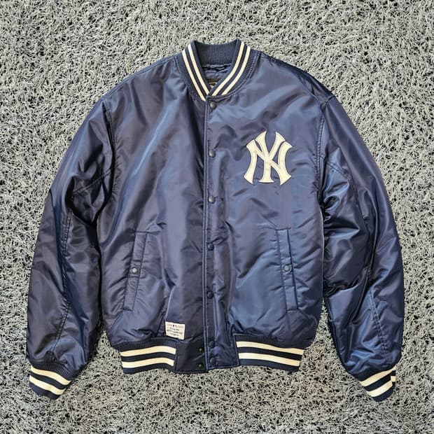 뉴에라 뉴욕양키스 스타디움 재킷 네이비