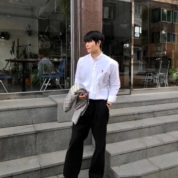 아미 정품 스몰하트 화이트 셔츠