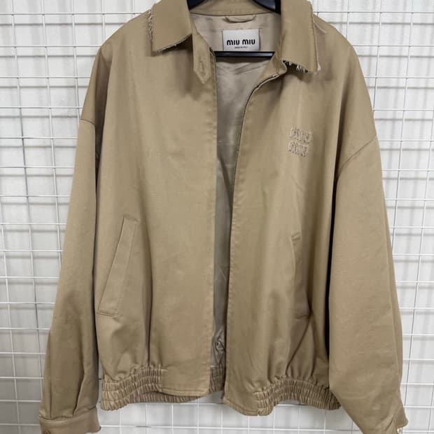 미우미우 자켓