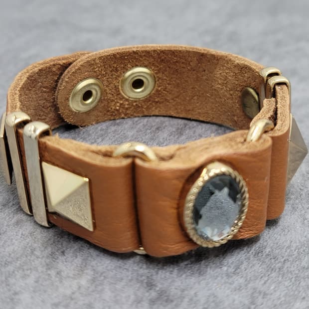 stud leather bracelet
