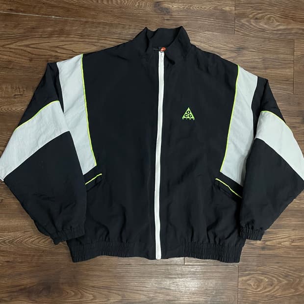 나이키 ACG 배색 윈드브레이커 바람막이 블랙