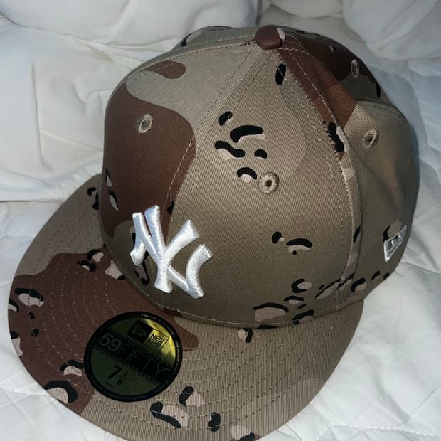 MLB 엠엘비 뉴욕 양키스 베이직 피티드캡 식스데이 카모 스냅백 718