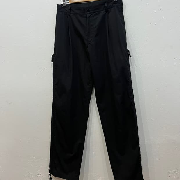 COOR 쿠어 컨버터블 사이드 지퍼 팬츠 블랙 30 (S)